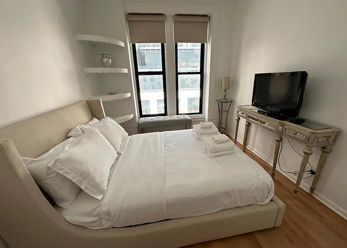 Сasa de vacaciones River North Hideaway With Amazing Views And Parking